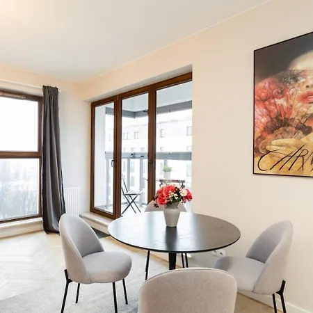 Superb Mokotow 8th Floor Apartment *