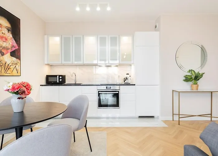 Superb Mokotow 8th Floor Appartamento Varsavia