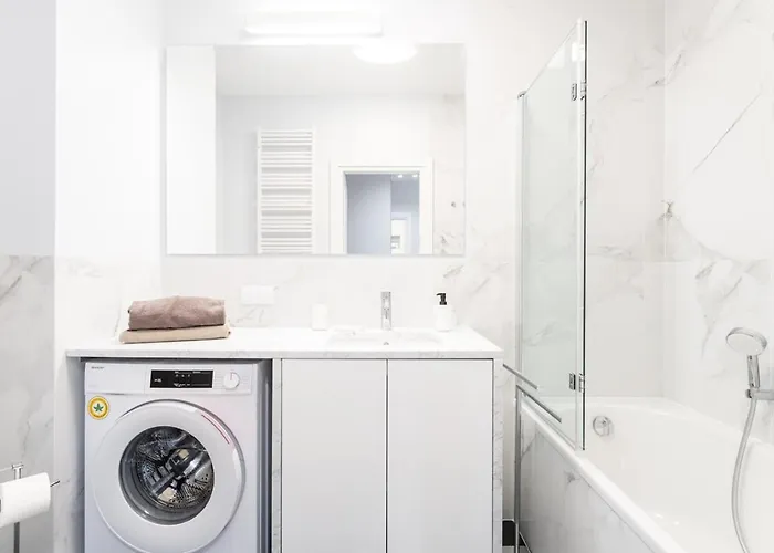 Superb Mokotow 8th Floor Apartment Warsaw